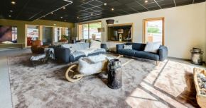 Гостиница My Second Home - Les fermes du Mont-Blanc - Résidence Pure, Комблу